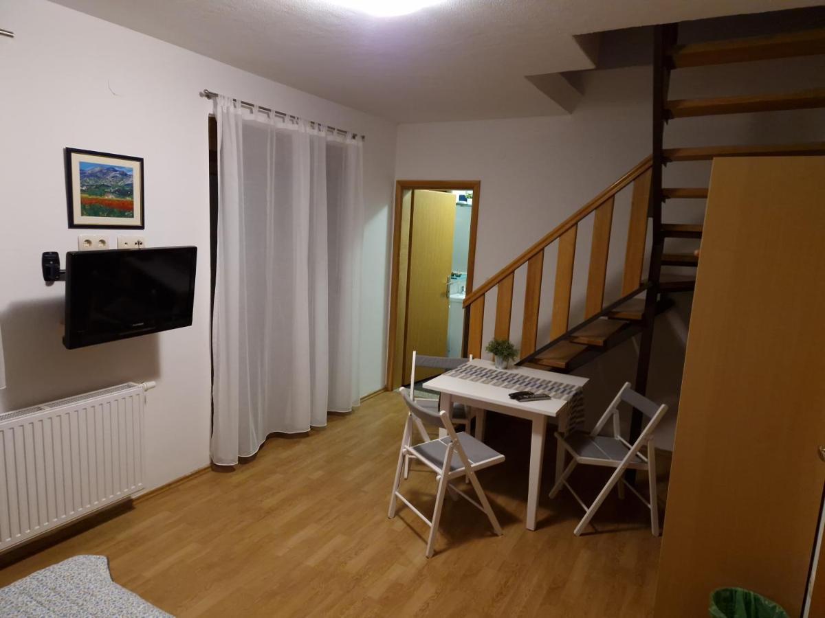 Guest House Wolf II Plitvička Jezera Εξωτερικό φωτογραφία